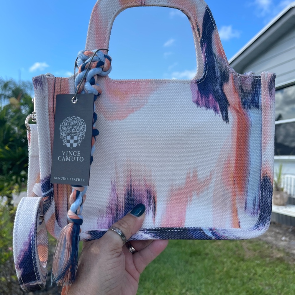VINCE CAMUTO Printed Small Canvas Tote-Oriel In Blooming Brush - Picture 11 of 13